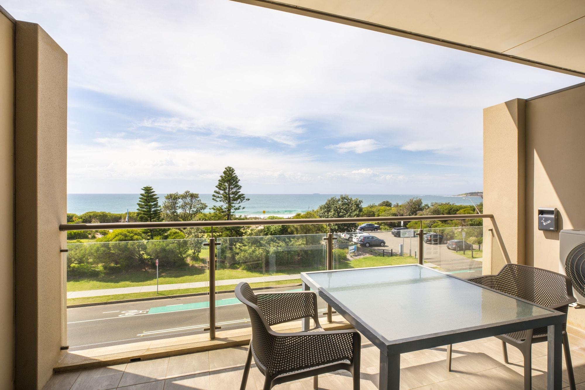 Narrabeen Sands Hotel By Nightcap Plus Bagian luar foto
