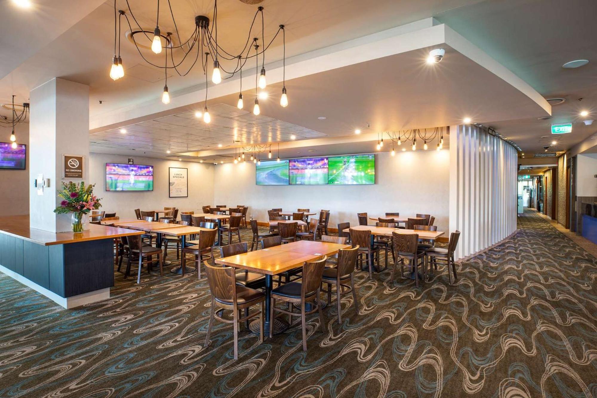Narrabeen Sands Hotel By Nightcap Plus Bagian luar foto