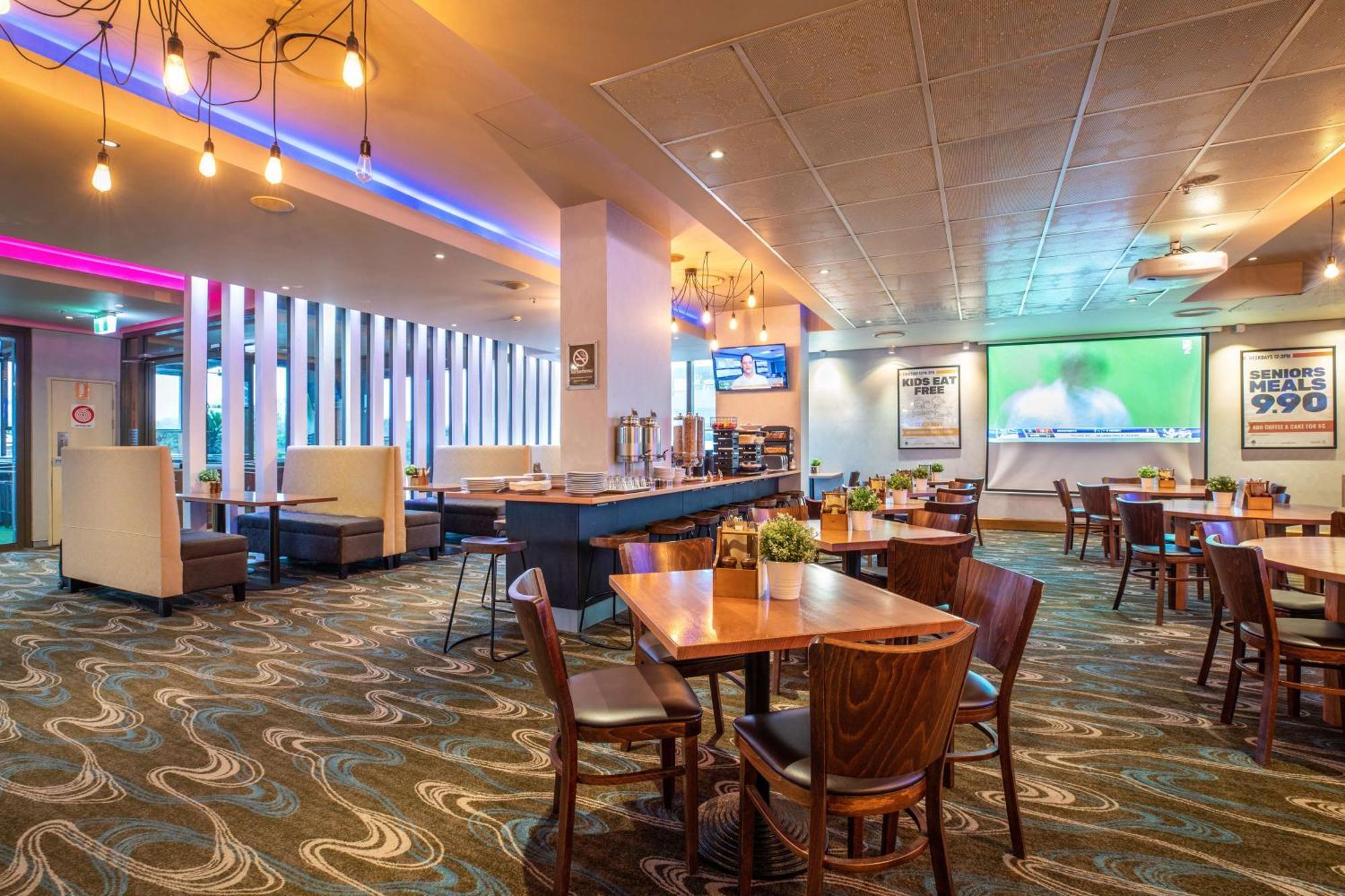 Narrabeen Sands Hotel By Nightcap Plus Bagian luar foto